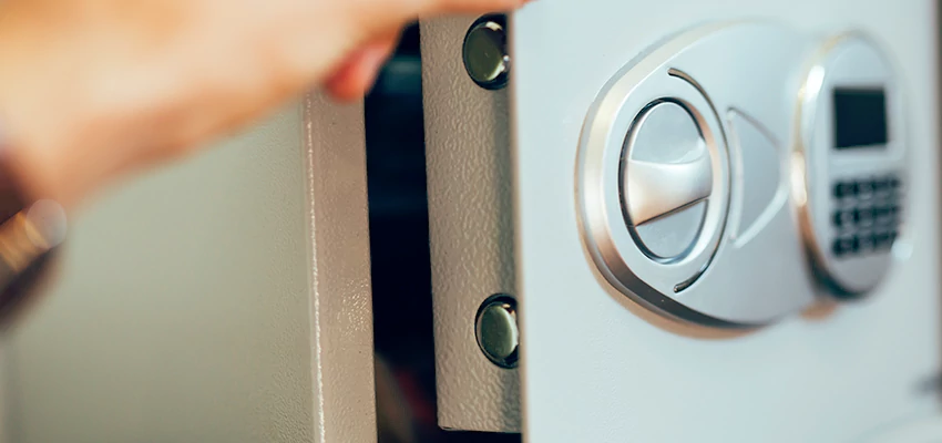 Fingerprint Safe Openers in Chico, CA